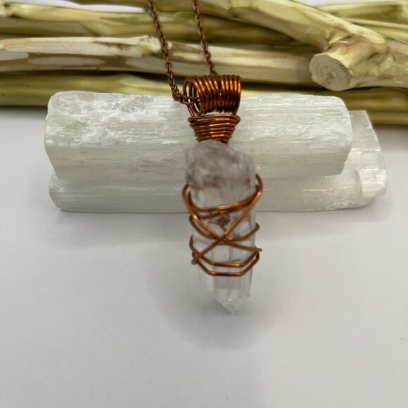 Natural Medium Optical Lemurian Quartz Pendant (Reiki Infused) - Picture 2 of 3
